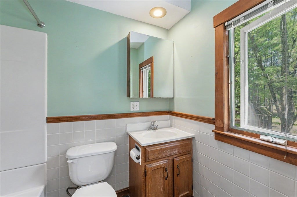 131 Main St, Chelmsford, MA, 131 Main St, Chelmsford, MA Photo #14