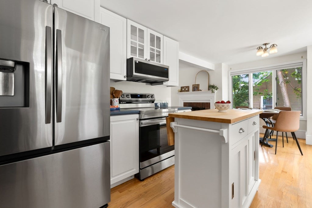 1 Virginia Ave, Beverly, MA, 1 Virginia Ave, Beverly, MA Photo #8