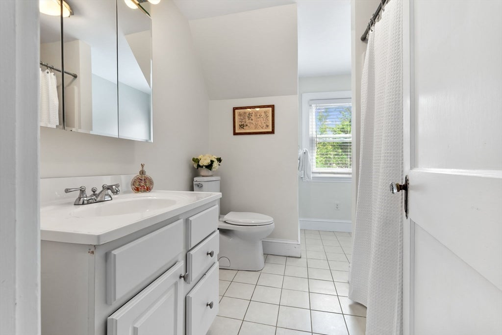 1 Virginia Ave, Beverly, MA, 1 Virginia Ave, Beverly, MA Photo #16