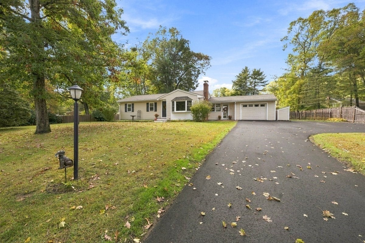 59 Brook Bend Rd