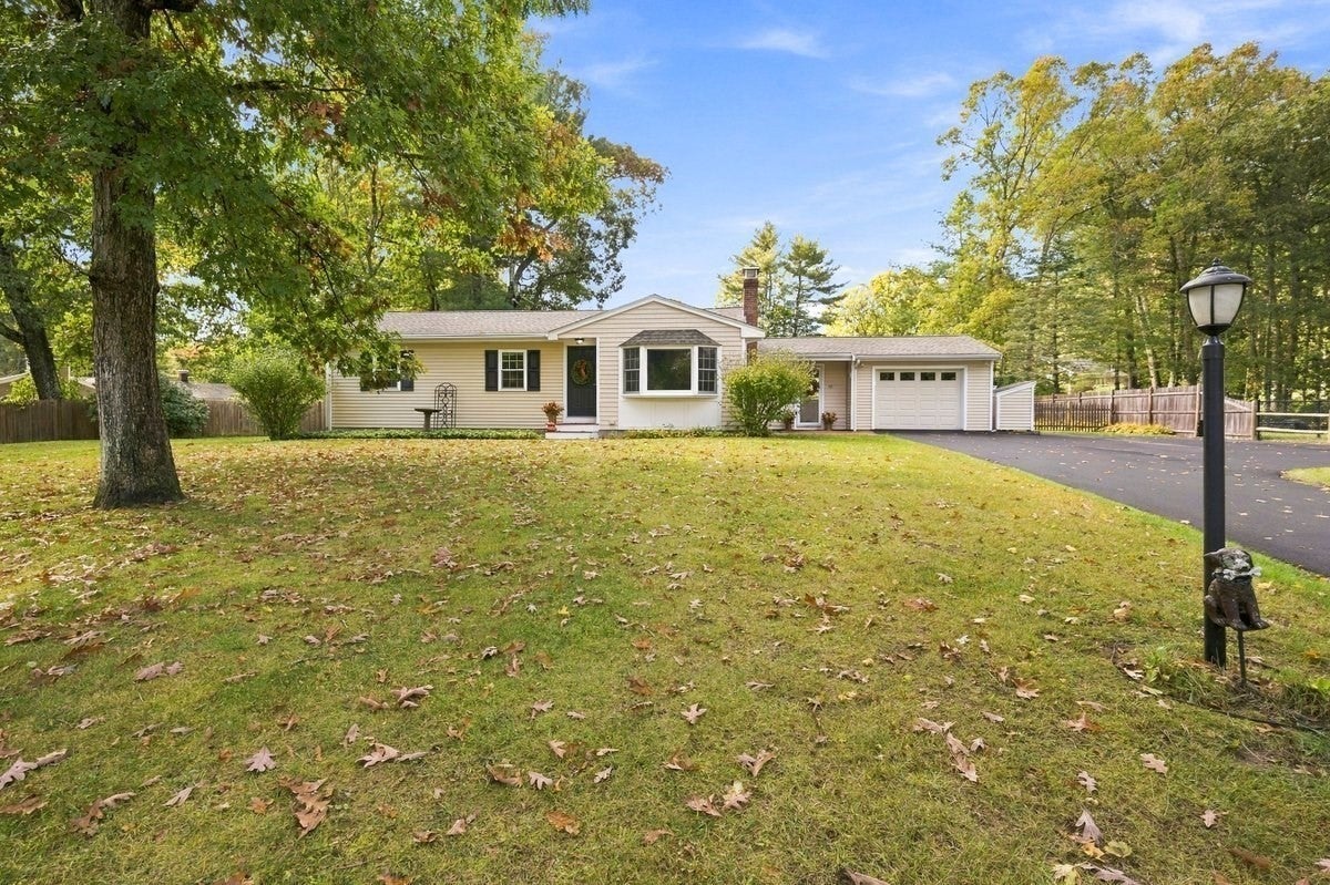 59 Brook Bend Rd