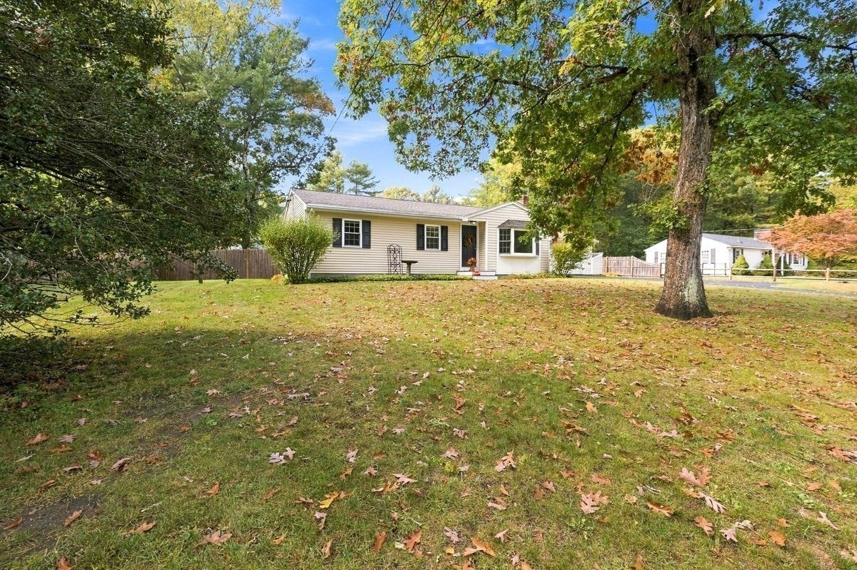59 Brook Bend Rd