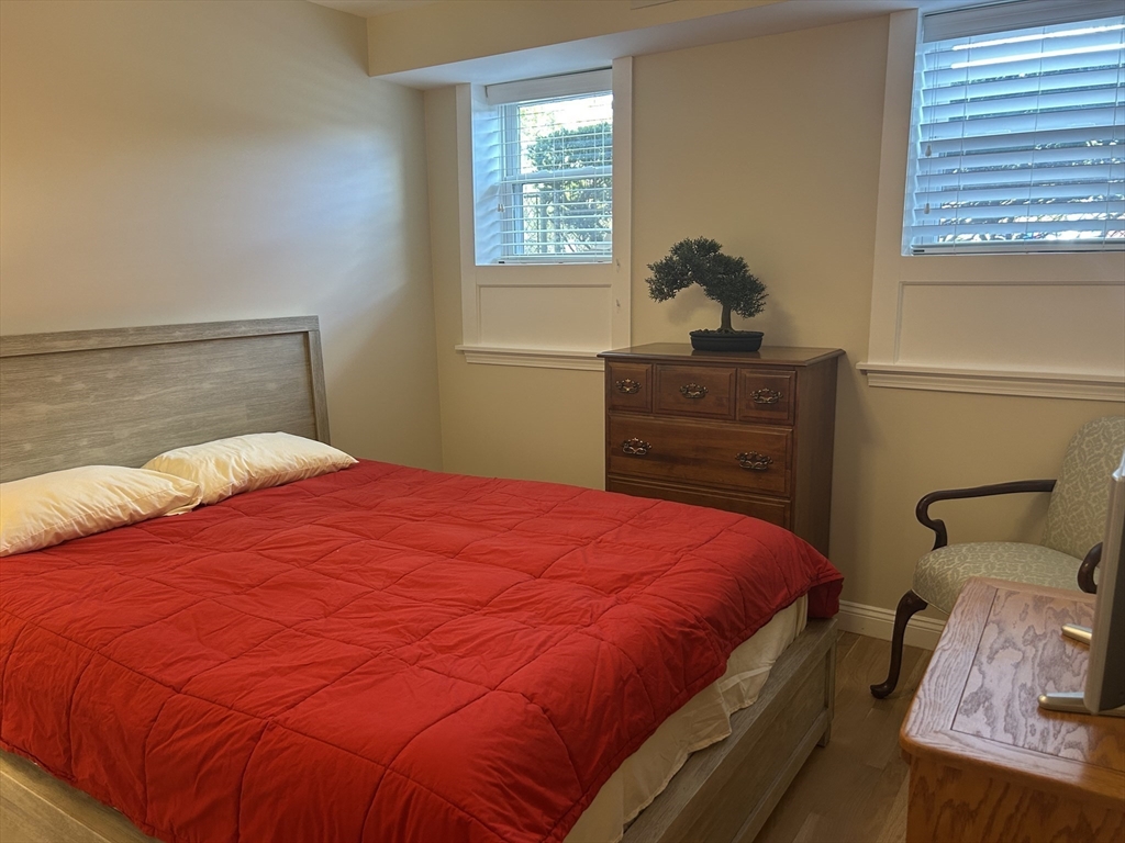 141 Chestnut St G7