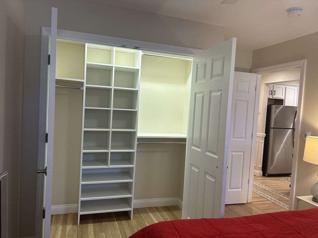 141 Chestnut St G7