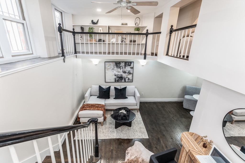 27 Anderson St 36