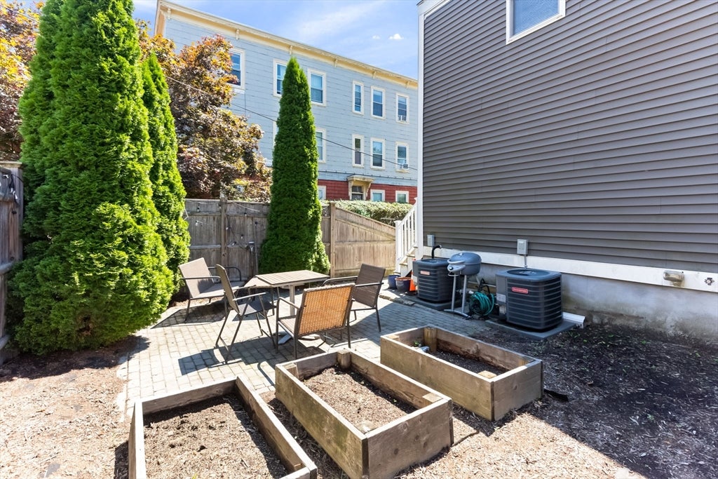327-329 Hurley St #2, Cambridge, MA, 327-329 Hurley St #2, Cambridge, MA Photo #34