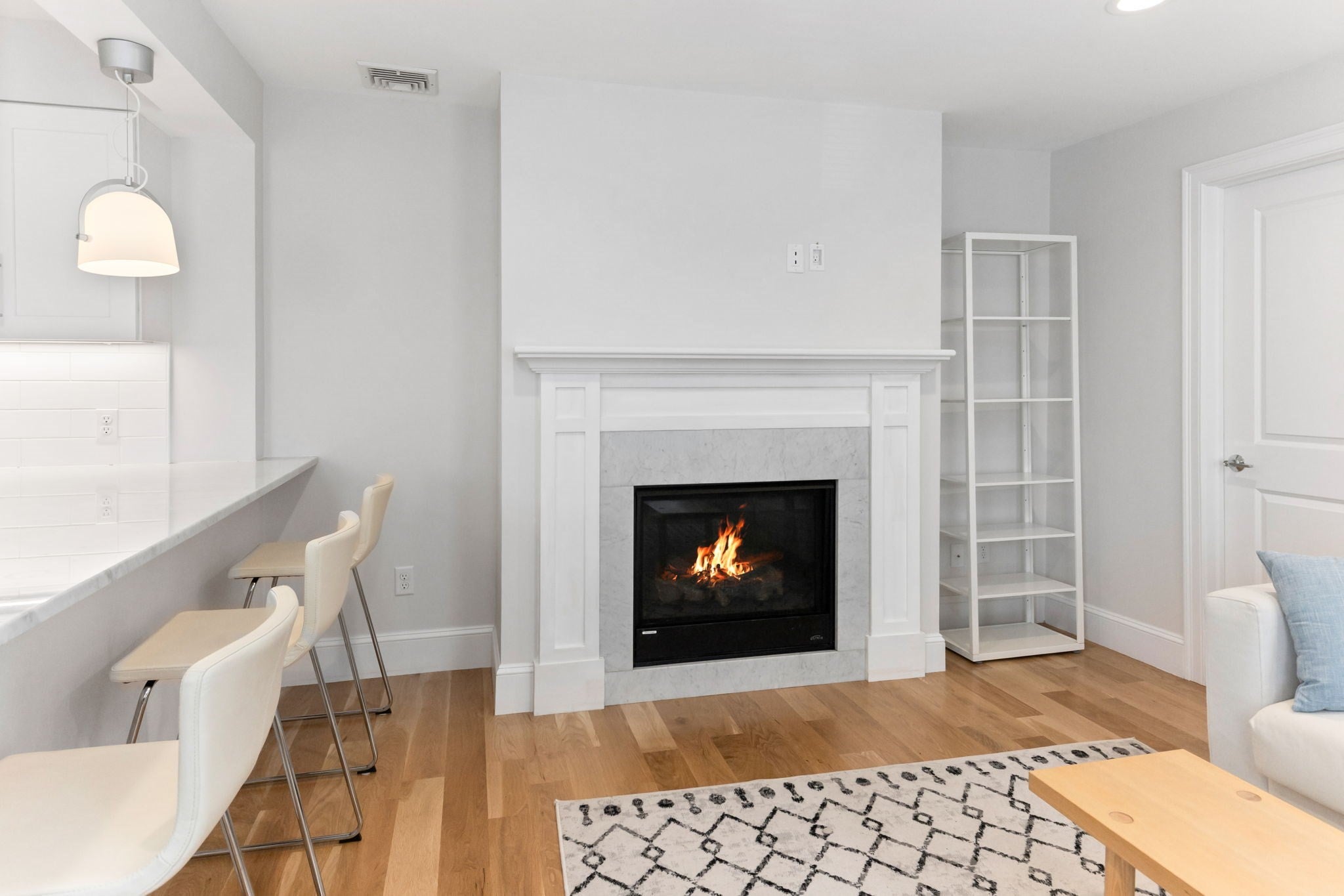 327-329 Hurley St #2, Cambridge, MA Photo #15