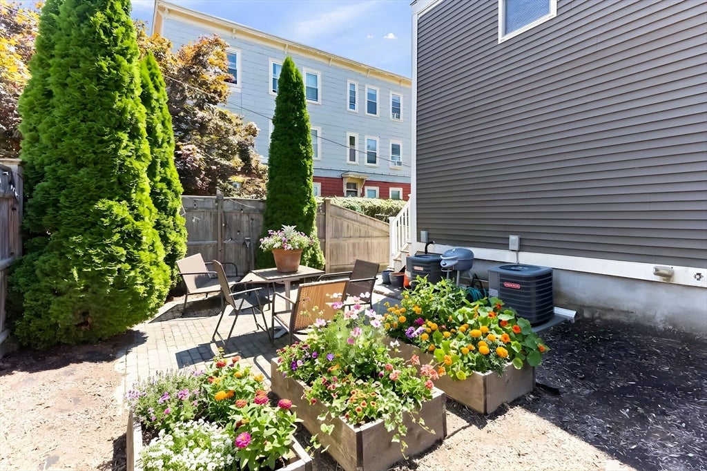 327-329 Hurley St #2, Cambridge, MA, 327-329 Hurley St #2, Cambridge, MA Photo #33
