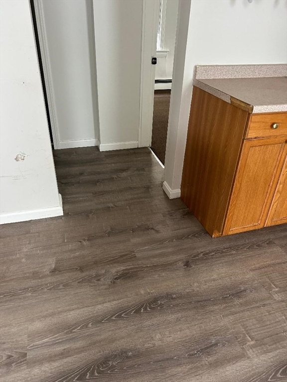 Chicopee, Massachusetts 01020, United States, 3 Bedrooms Bedrooms, ,1 BathroomBathrooms,Residential,Active,167000