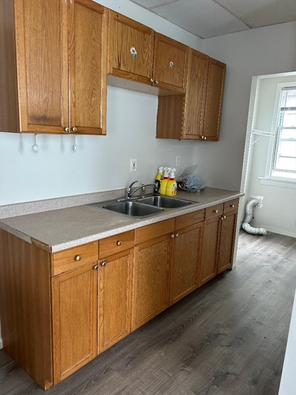 Chicopee, Massachusetts 01020, United States, 3 Bedrooms Bedrooms, ,1 BathroomBathrooms,Residential,Active,167000