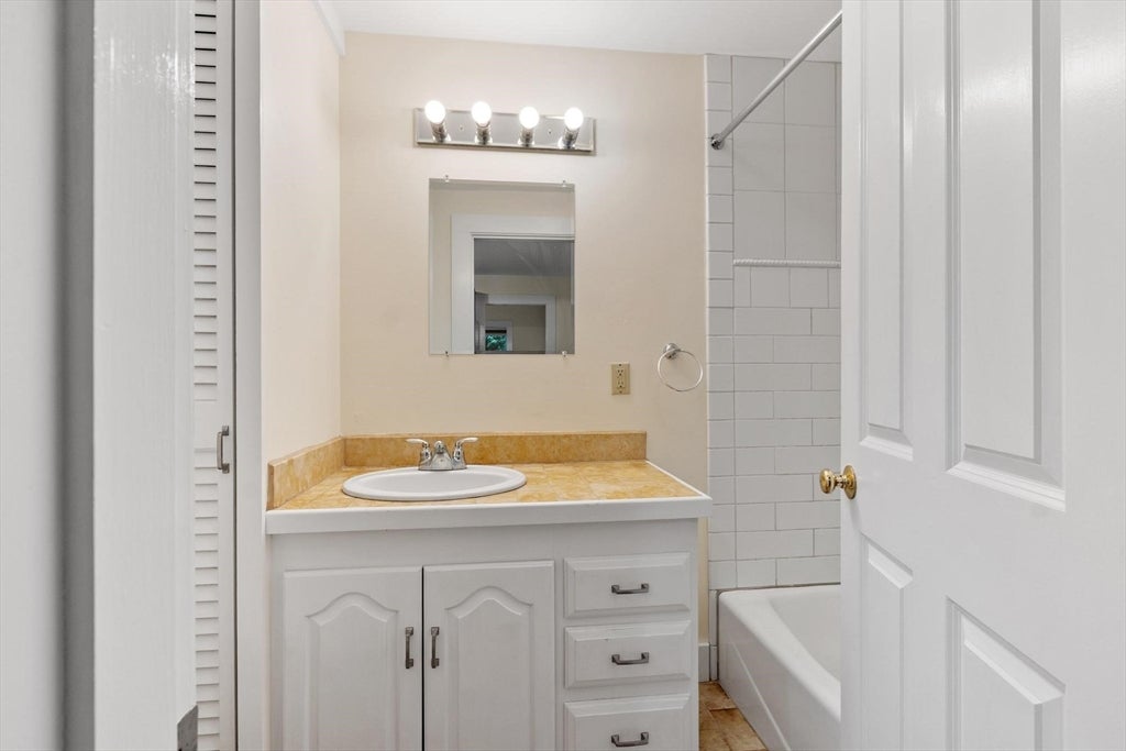 11 Chadwick Street #11, Acton, MA, 11 Chadwick Street #11, Acton, MA Photo #9