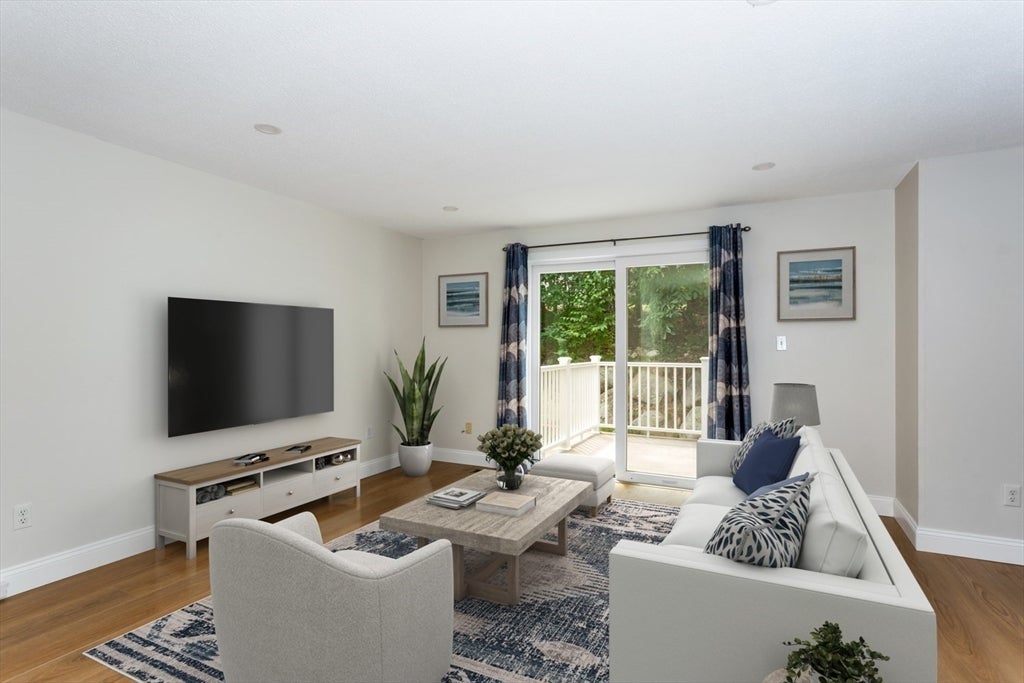 36 Stone Ridge Rd #36, Franklin, MA Photo #13