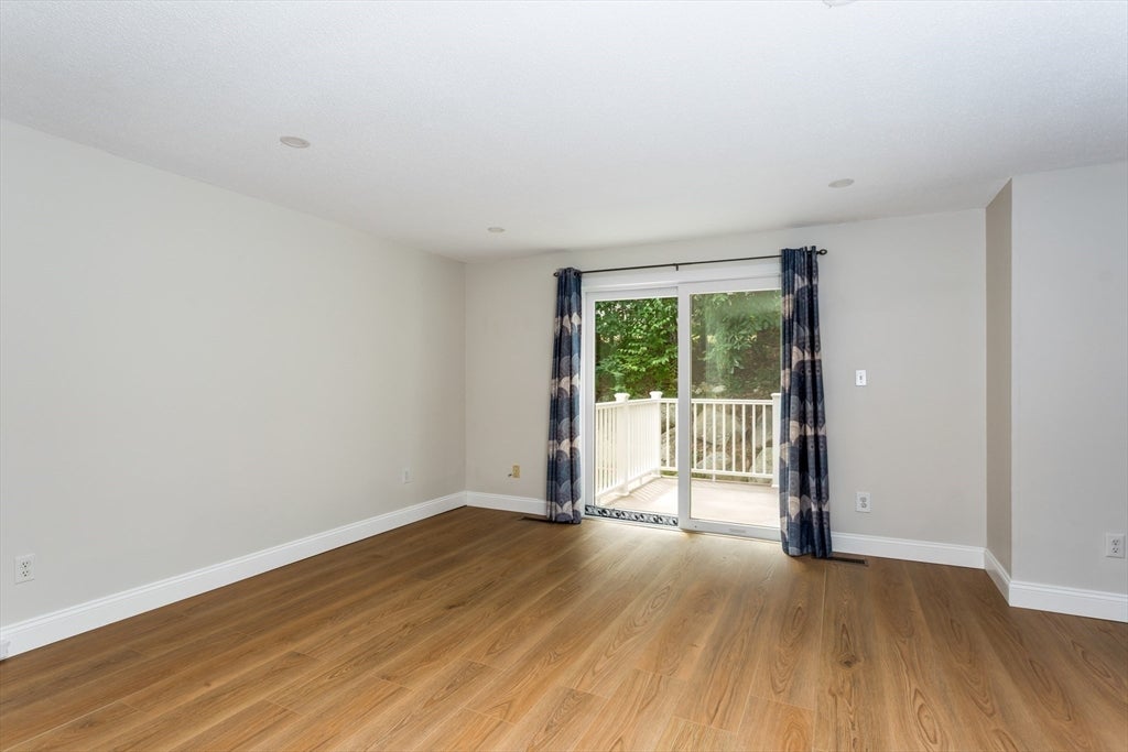 36 Stone Ridge Rd #36, Franklin, MA Photo #12