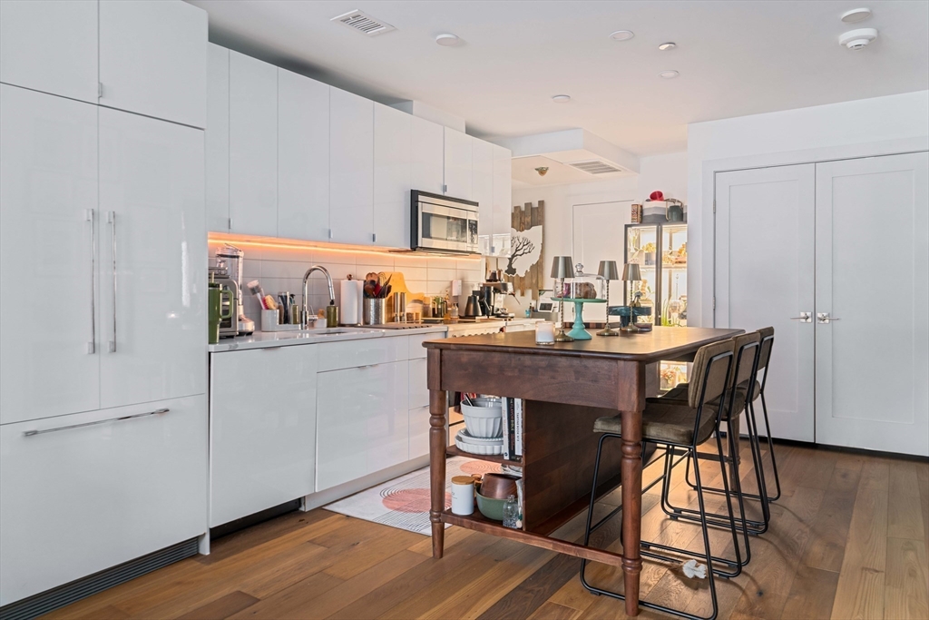 97 Elmwood Street 102