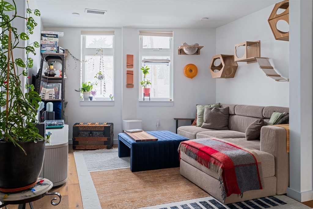 97 Elmwood Street 102