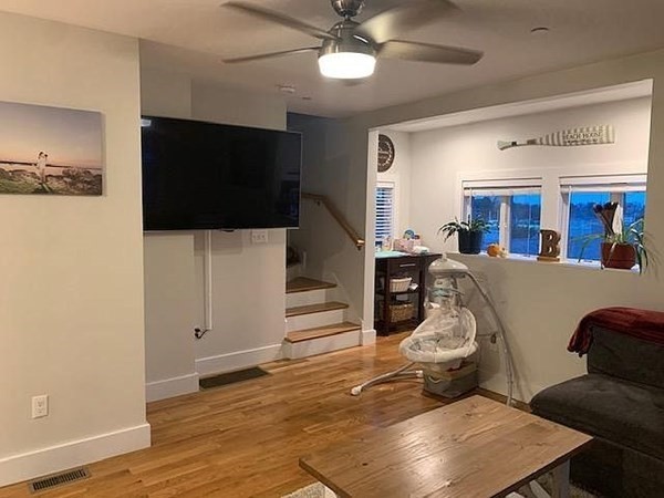 51 Glen Rd 3