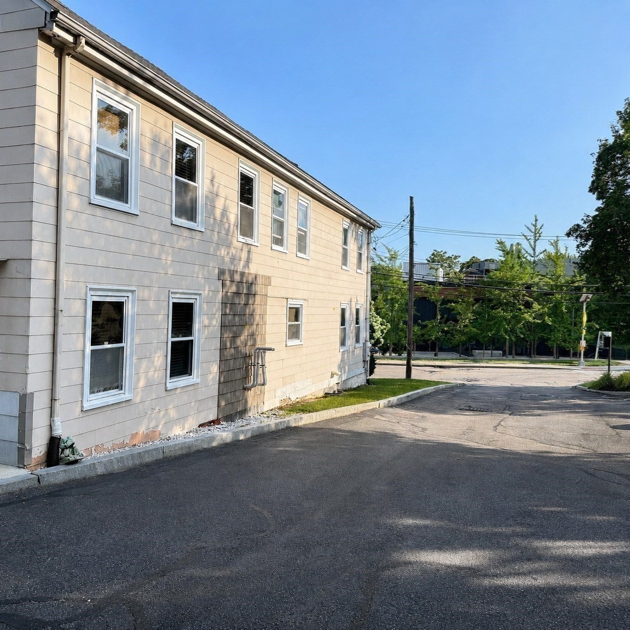 57 Pleasant St #B, Watertown, MA Photo #18