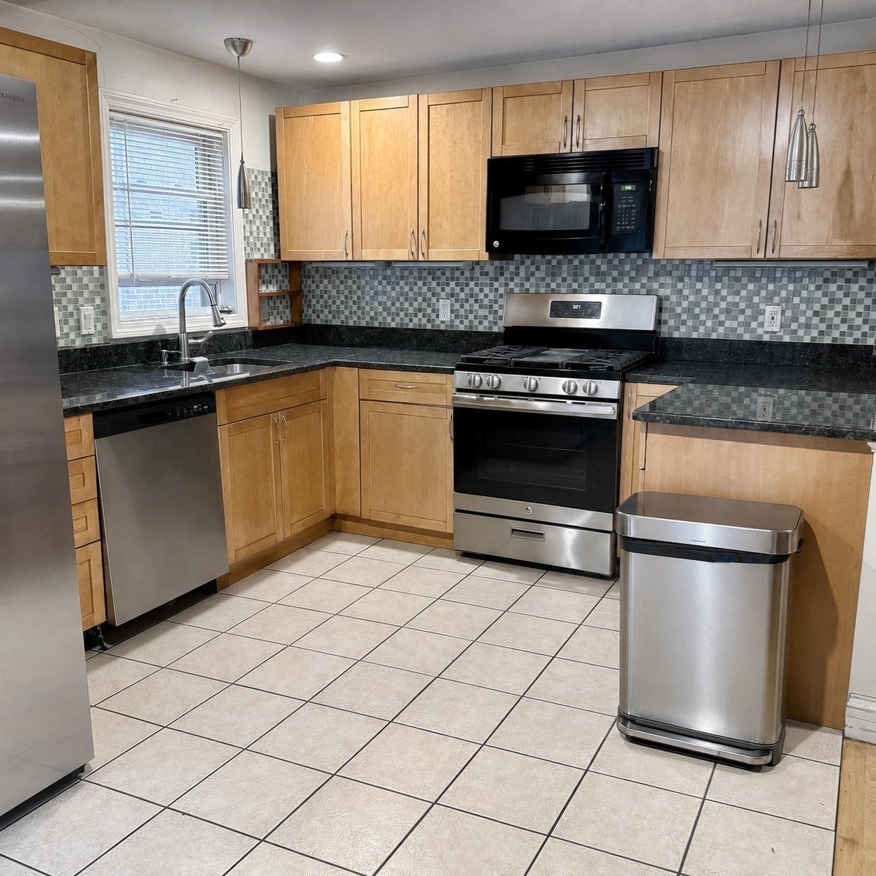 57 Pleasant St #B, Watertown, MA Photo #3