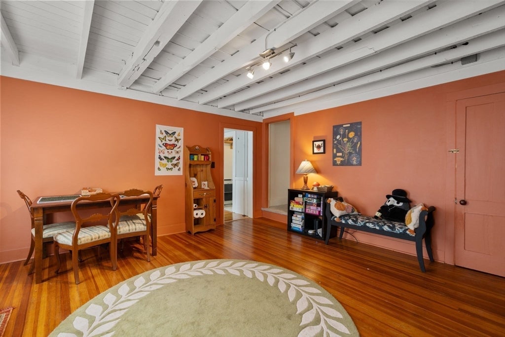 23-25 High St, Easthampton, MA Photo #21