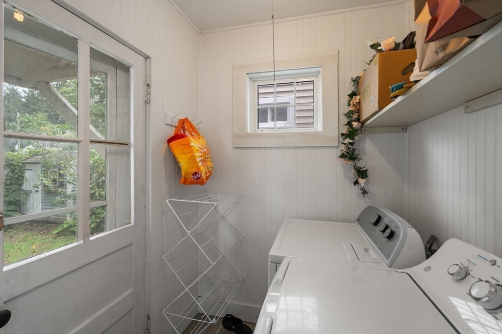 23-25 High St, Easthampton, MA Photo #25