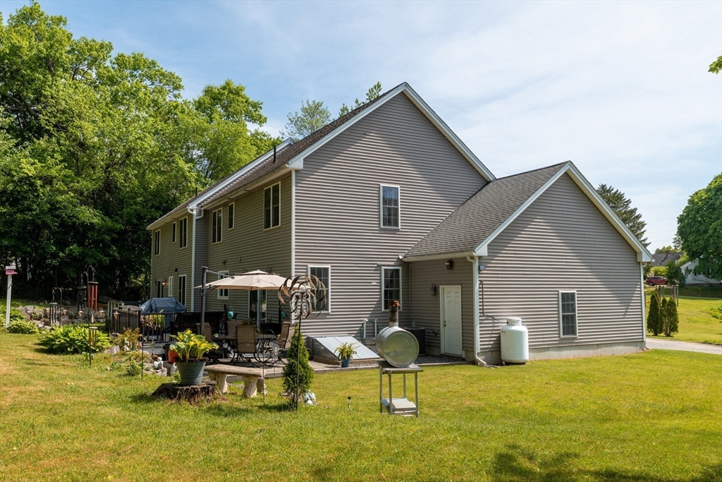 22 Duluth St