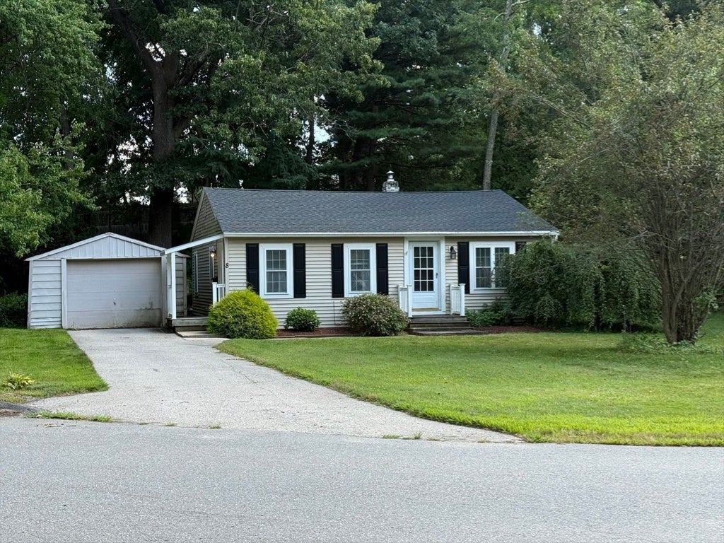 8 Warren Road, Auburn, MA, 8 Warren Road, Auburn, MA Photo #25