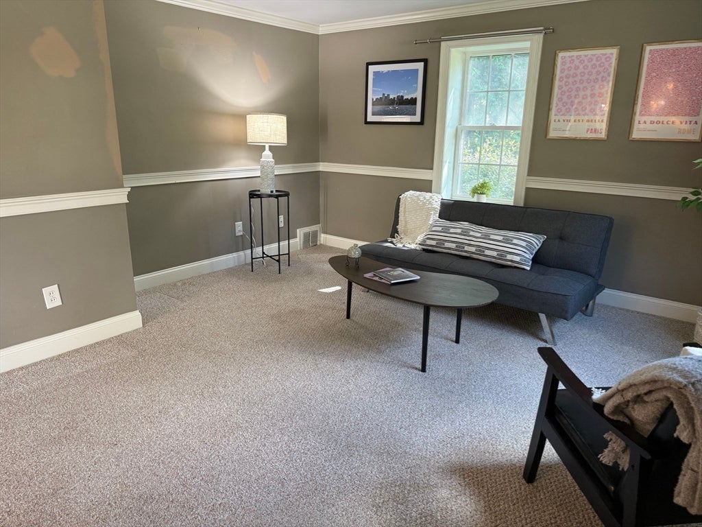 8 Warren Road, Auburn, MA, 8 Warren Road, Auburn, MA Photo #7
