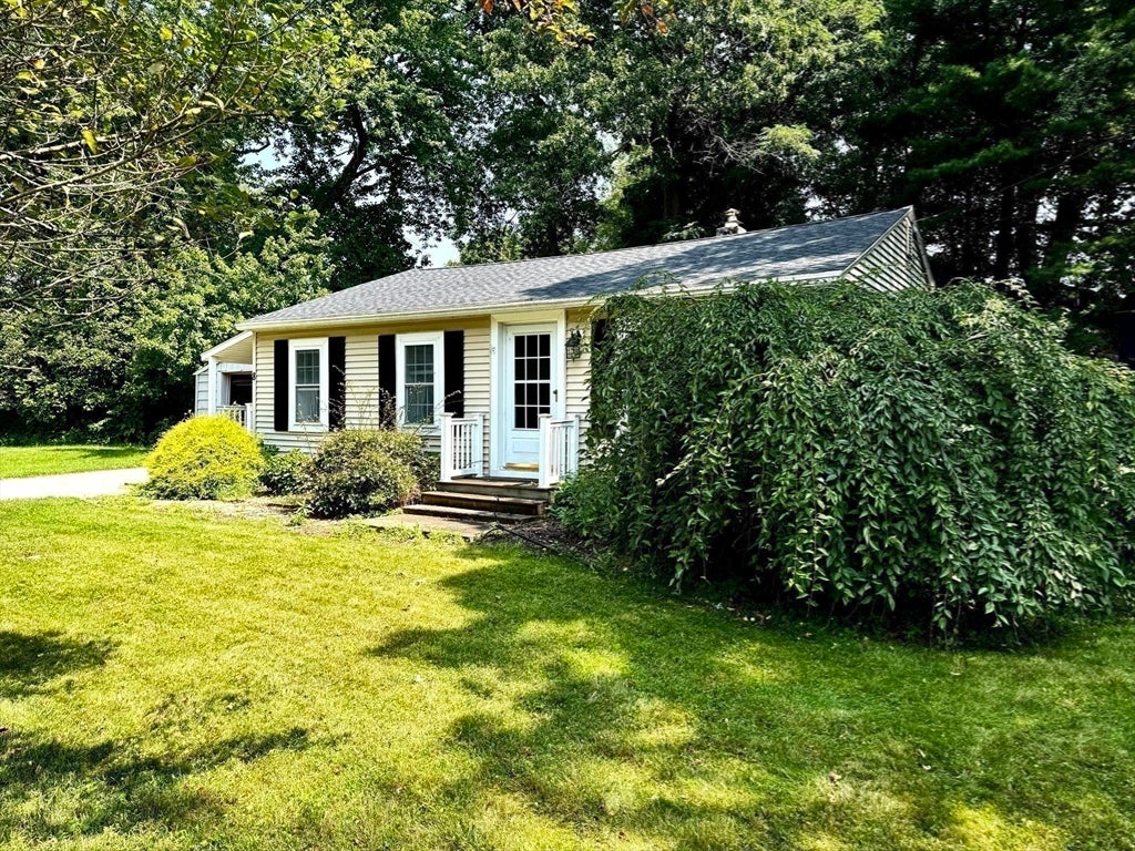 8 Warren Road, Auburn, MA, 8 Warren Road, Auburn, MA Photo #22