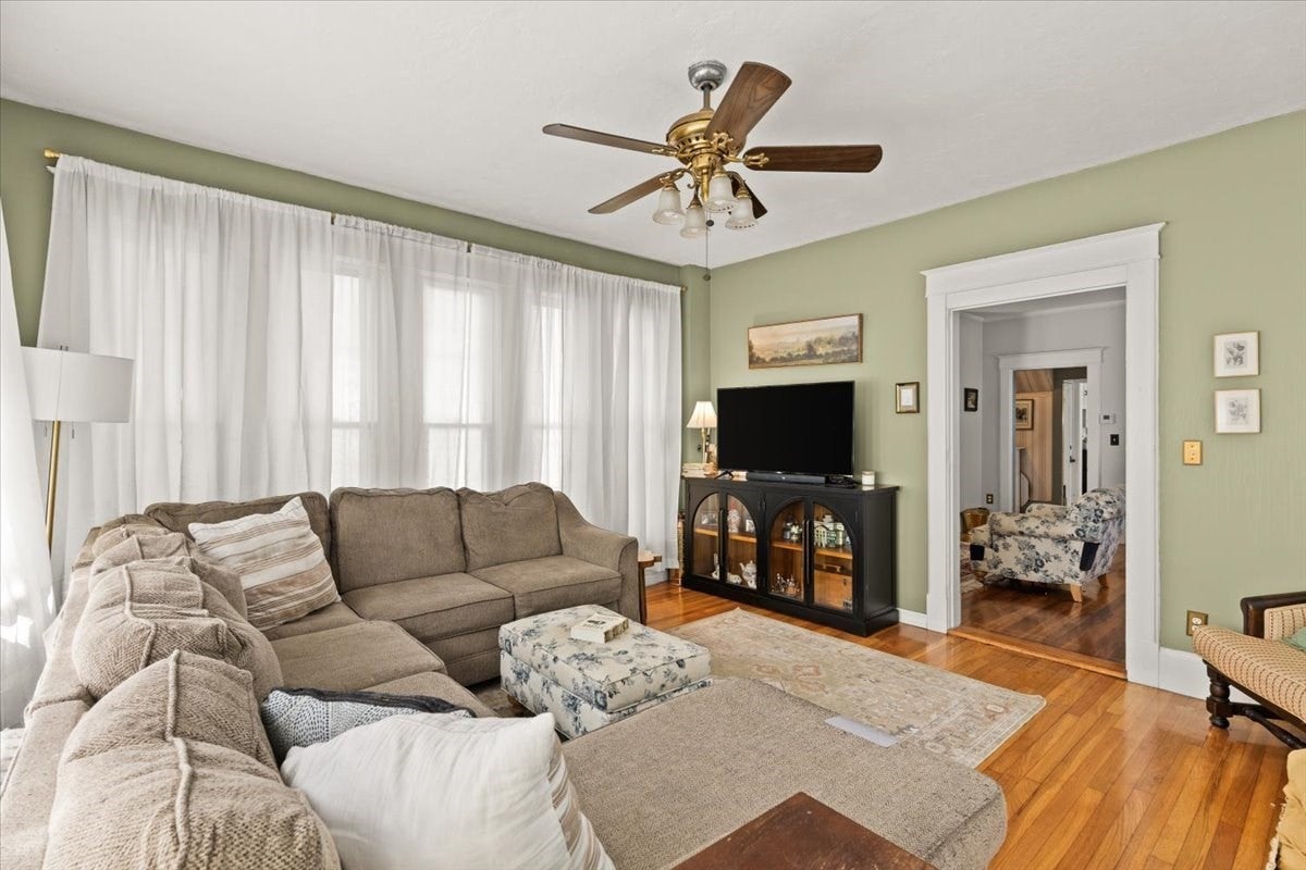 53 Ashland St, Taunton, MA Photo #22