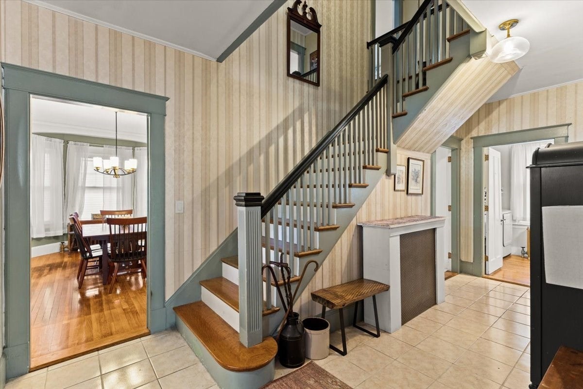53 Ashland St, Taunton, MA Photo #13