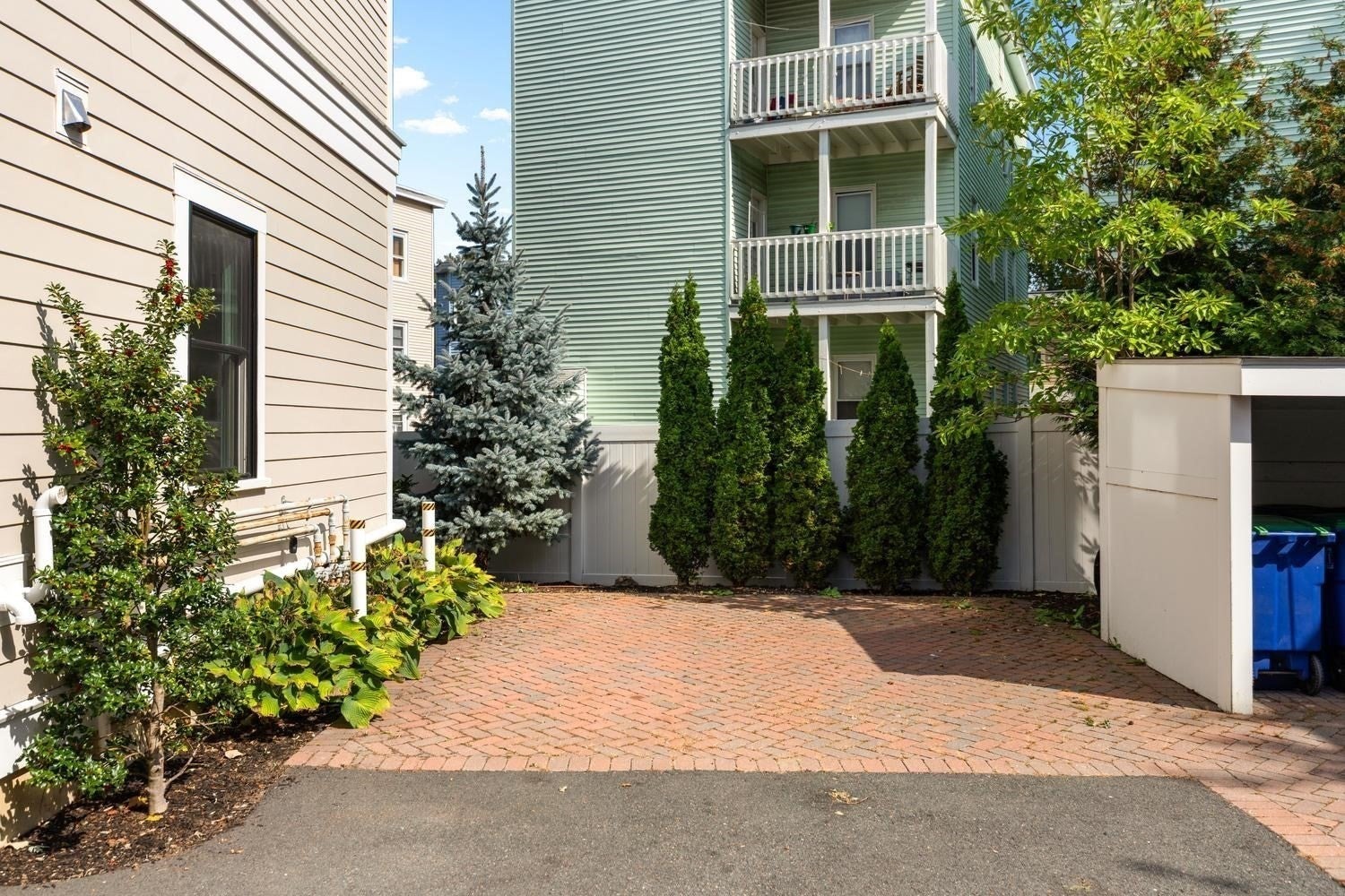 113 Beacon St #A, Somerville, MA Photo #24