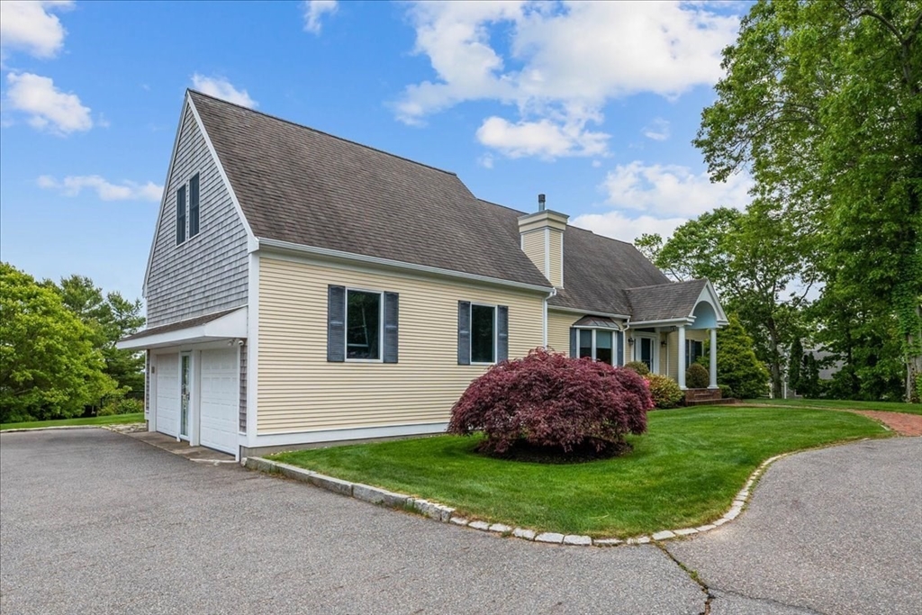 89 Standish Rd