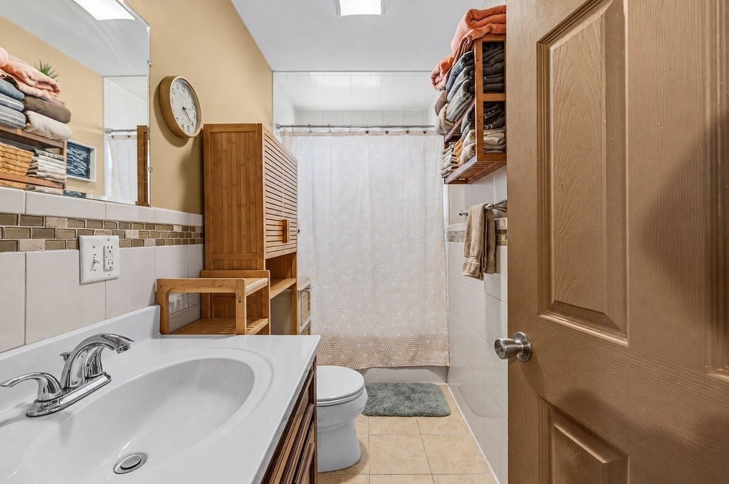 252 Whitman St, New Bedford, MA, 252 Whitman St, New Bedford, MA Photo #22