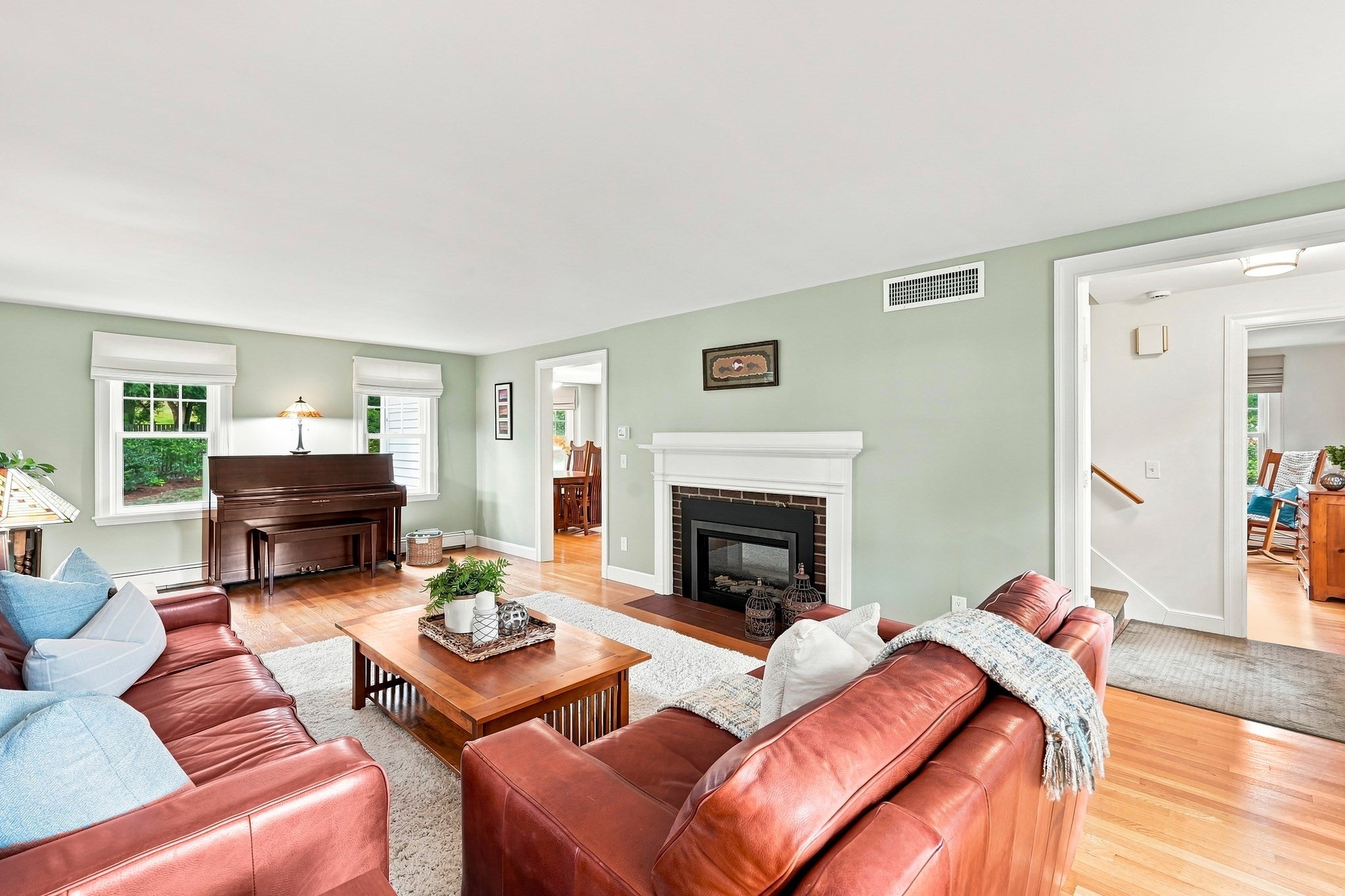 106 N Hancock St