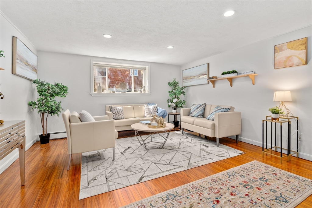 64 Bryon Road U1