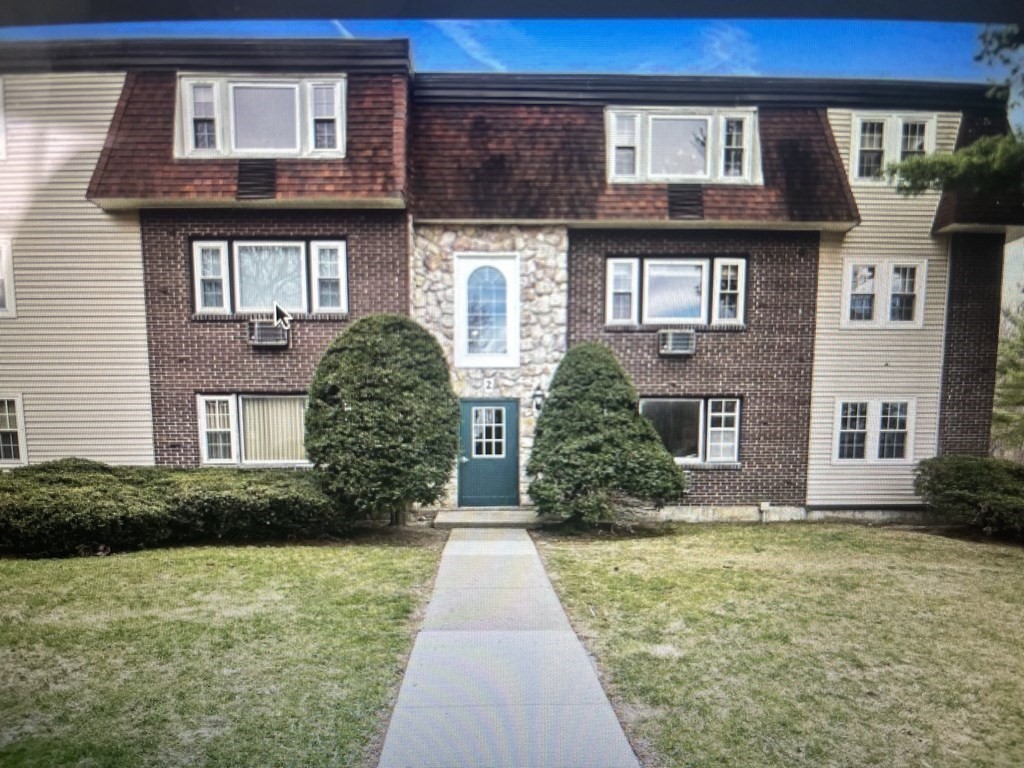 180 Main St 2208