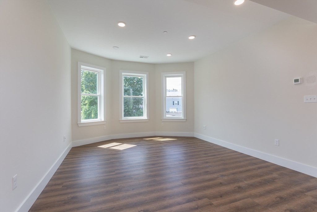 843 Columbia RD #2, Boston, MA Photo #8