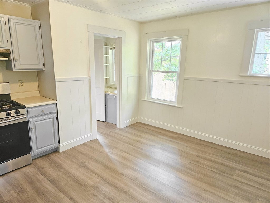 19 Rowe St #., Newton, MA, 19 Rowe St #., Newton, MA Photo #17