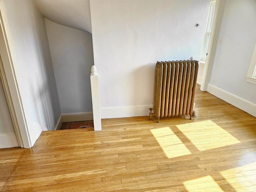 19 Rowe St #., Newton, MA, 19 Rowe St #., Newton, MA Photo #4