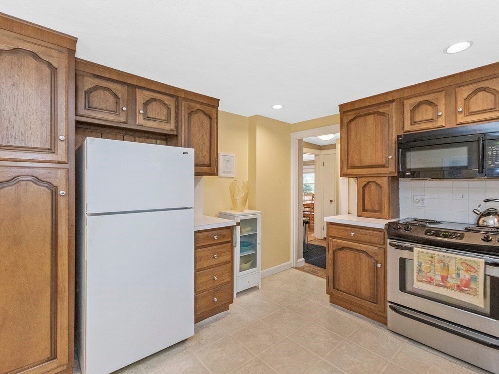 65 Brightwood Rd, Waltham, MA, 65 Brightwood Rd, Waltham, MA Photo #21