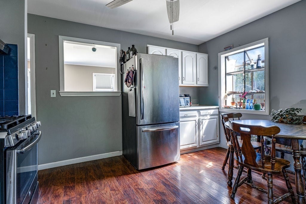 201 Stoughton St, Stoughton, MA Photo #9