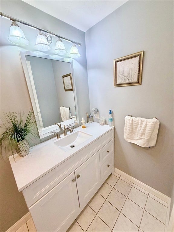 11 Cove Dr, Sturbridge, MA Photo #16