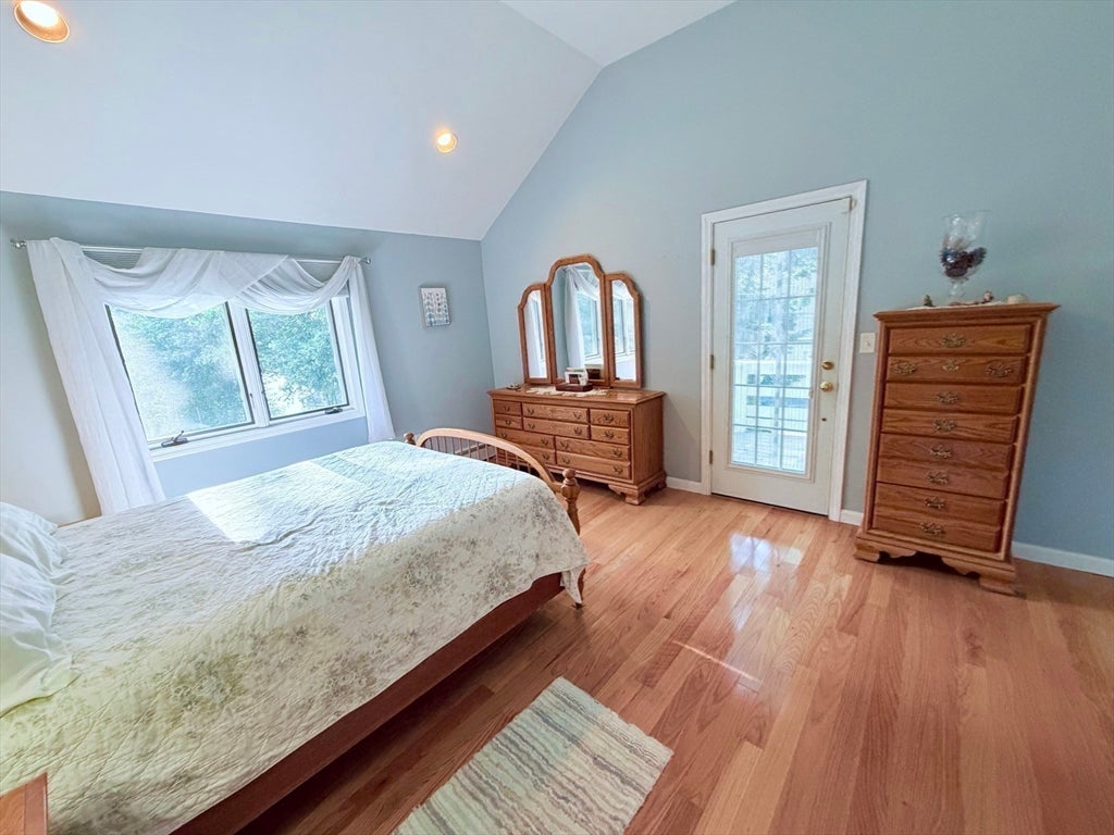 11 Cove Dr, Sturbridge, MA Photo #18