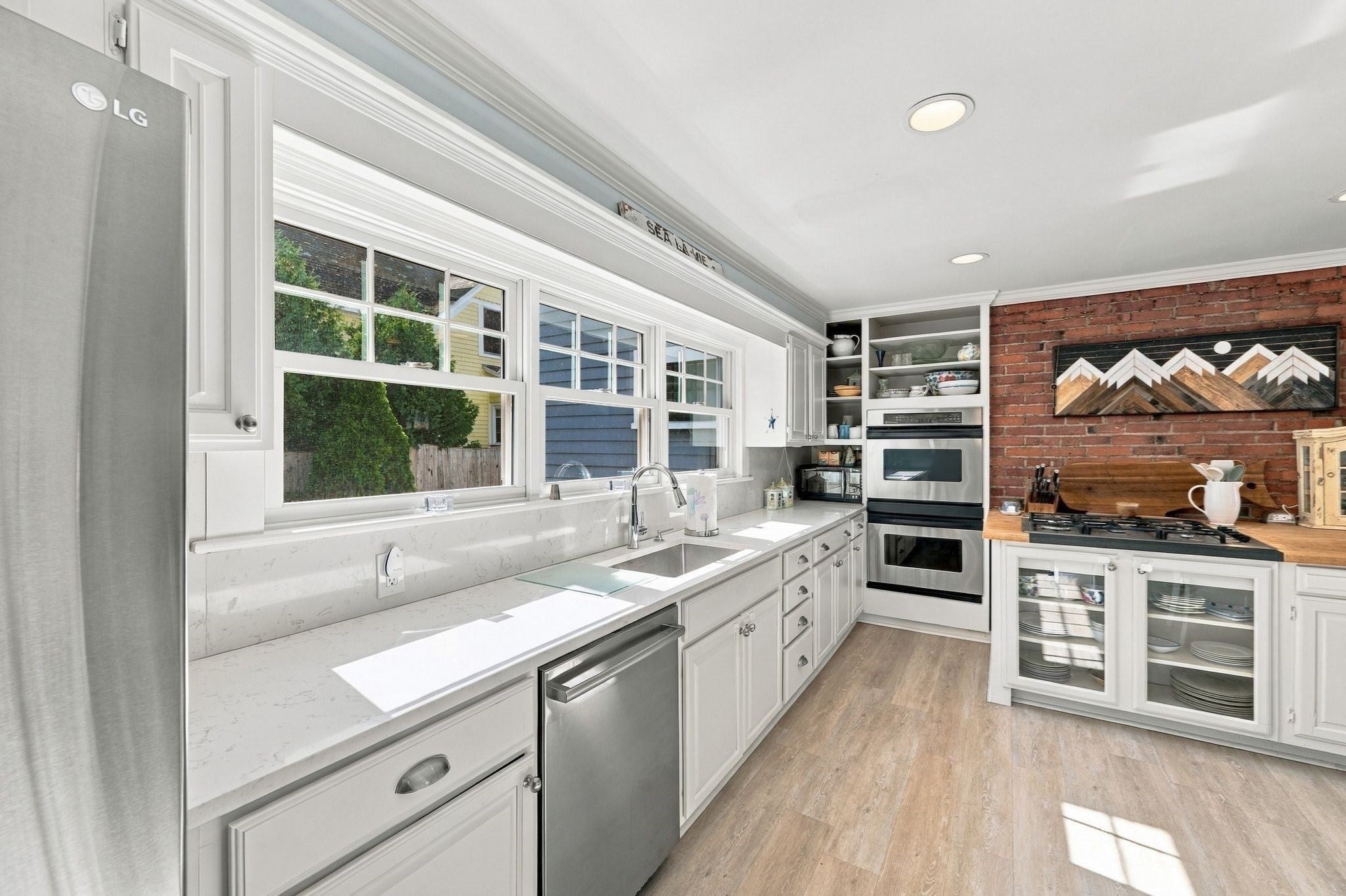 24 Ocean Avenue, Marblehead, MA Photo #17
