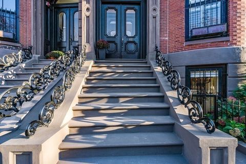 Photo of 692 Tremont St #6, Boston, MA 02118 (MLS # 73486326)