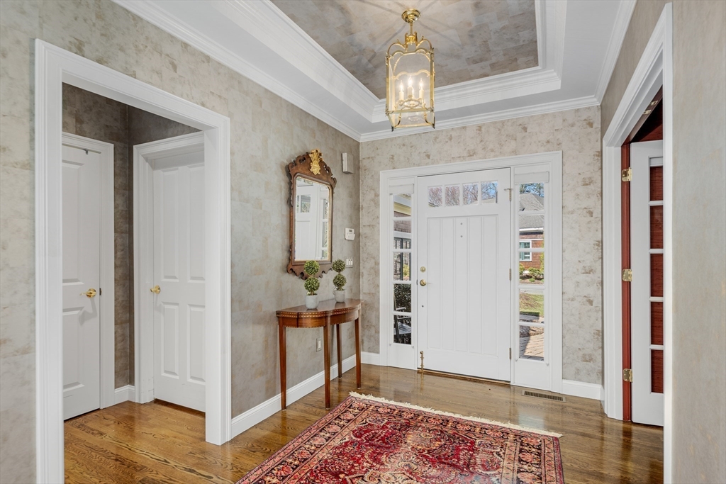 71 Clubhouse Drive 71