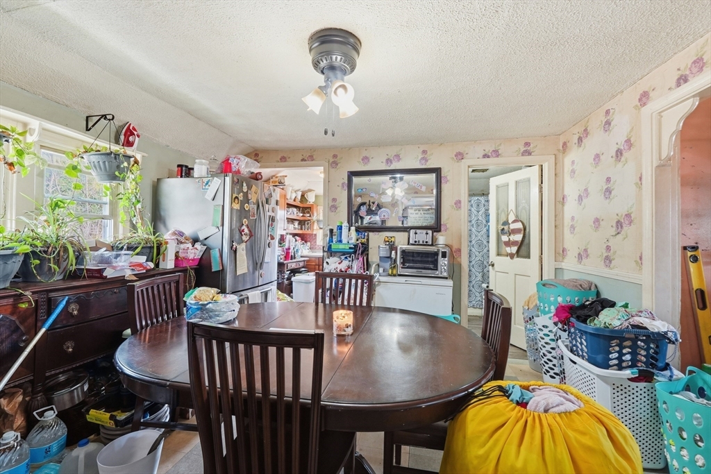 22 Wildwood Rd