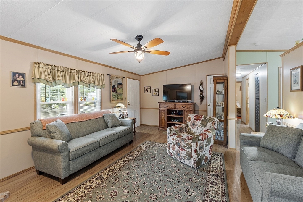 139 Millers River Dr