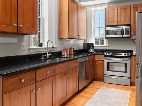 93 E Central St 6 Natick MA 01760