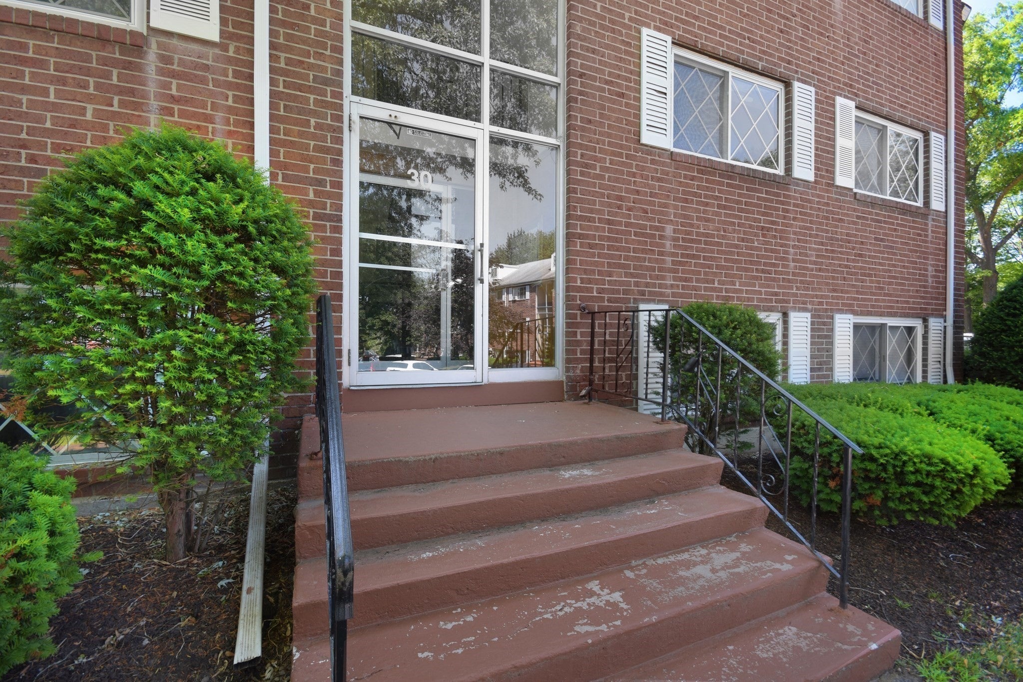 30 Fernview Ave 6